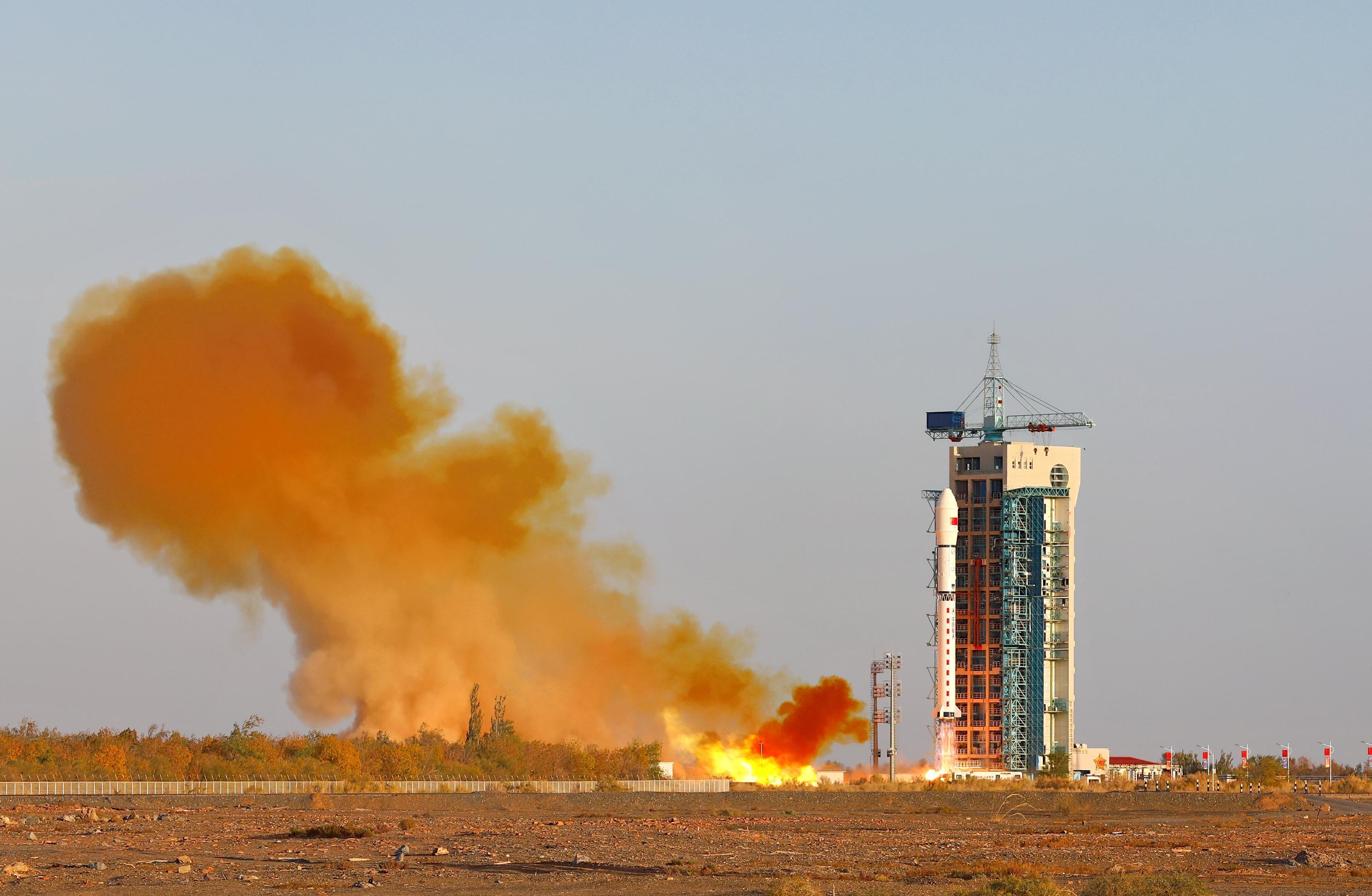 我國(guó)成功發(fā)射試驗(yàn)三十一號(hào)衛(wèi)星