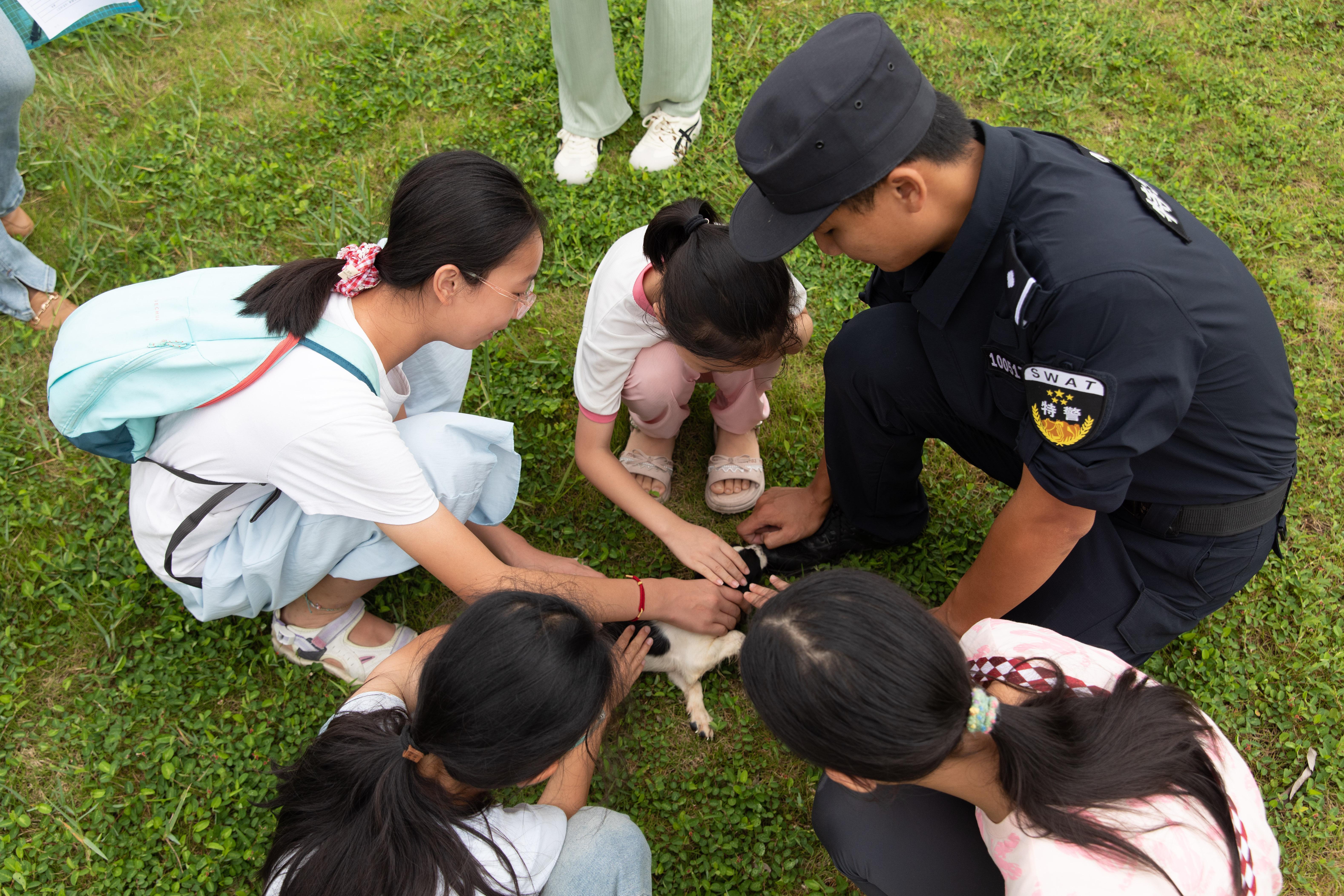 b667a85857b584fe4e373f742a18990c.jpg b667a85857b584fe4e373f742a18990c.jpg