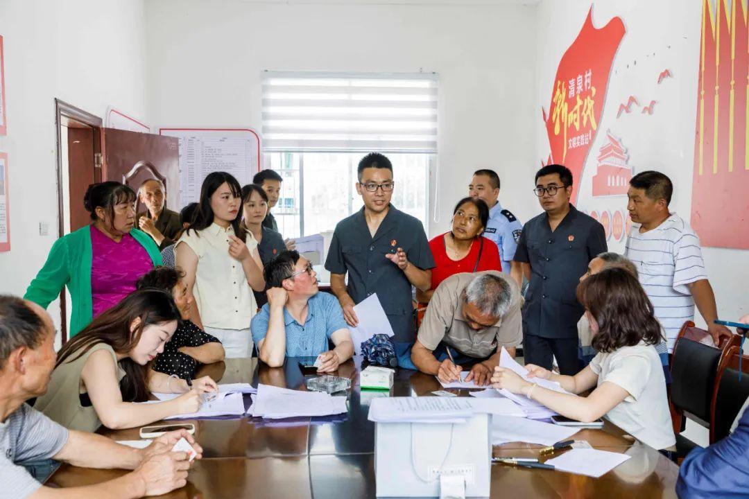 千把元錢(qián)的糾紛，終于體面解決了