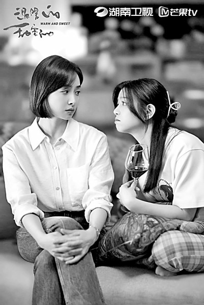 堅守現(xiàn)實主義創(chuàng)作風格——評劉江影視作品的藝術(shù)特色