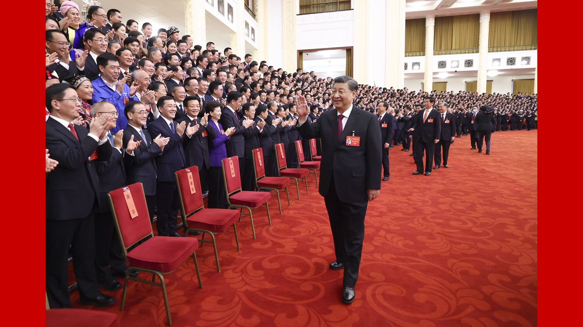 習(xí)近平等領(lǐng)導(dǎo)同志親切會見出席黨的二十大代表、特邀代表和列席人員